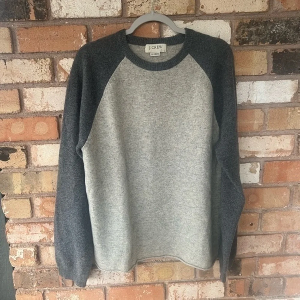 J Crew Men’s 100 percent Lambswool Crewneck Sweater